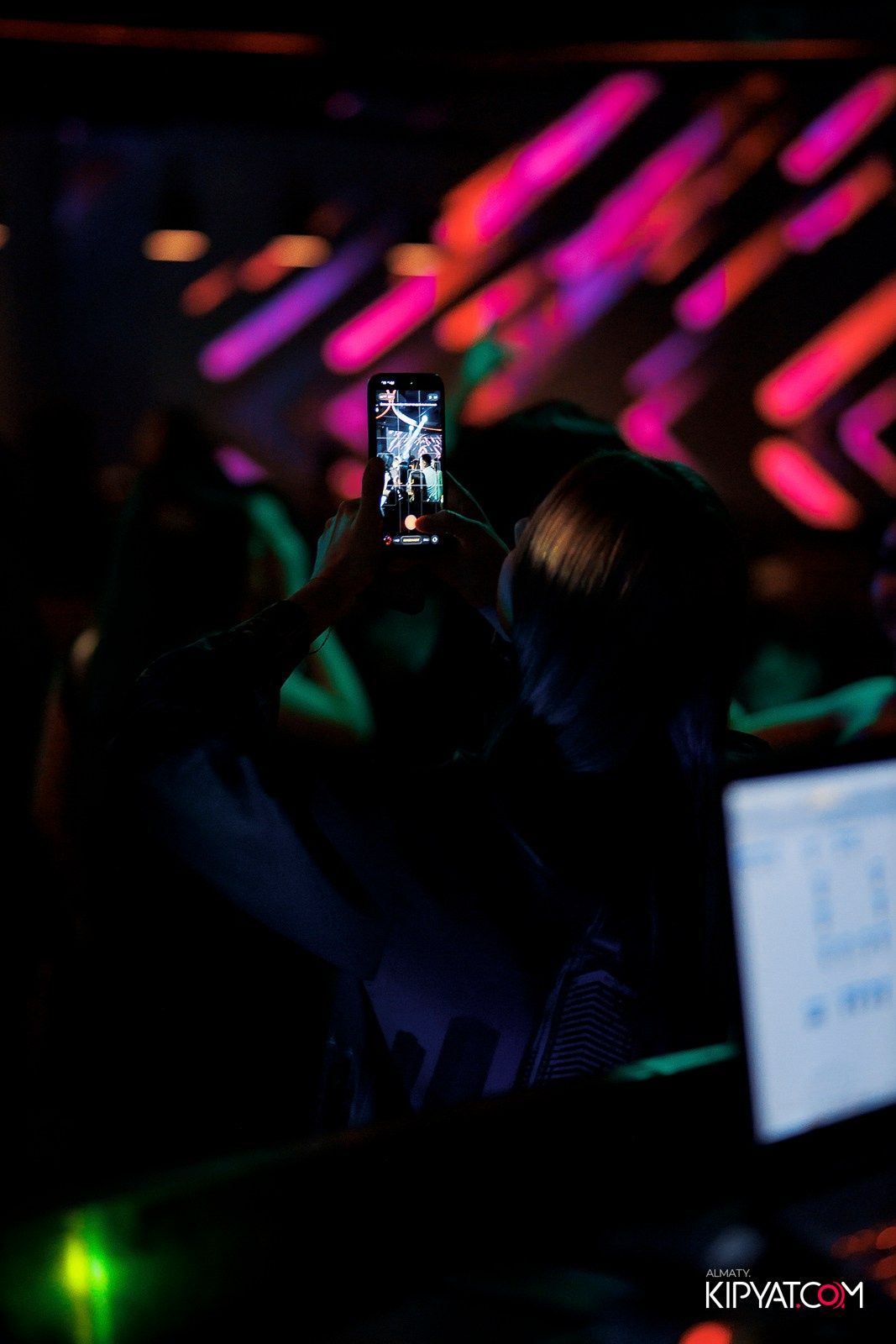 EVENT BAR. КИПЯТКОМ АЛМАТЫ! Фотосъемка мероприятий в Алматы