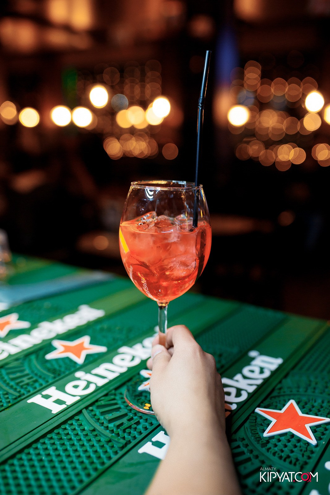 ПИНТА НА АЛТЫНСАРИНА. КИПЯТКОМ АЛМАТЫ! Фотосъемка мероприятий в Алматы