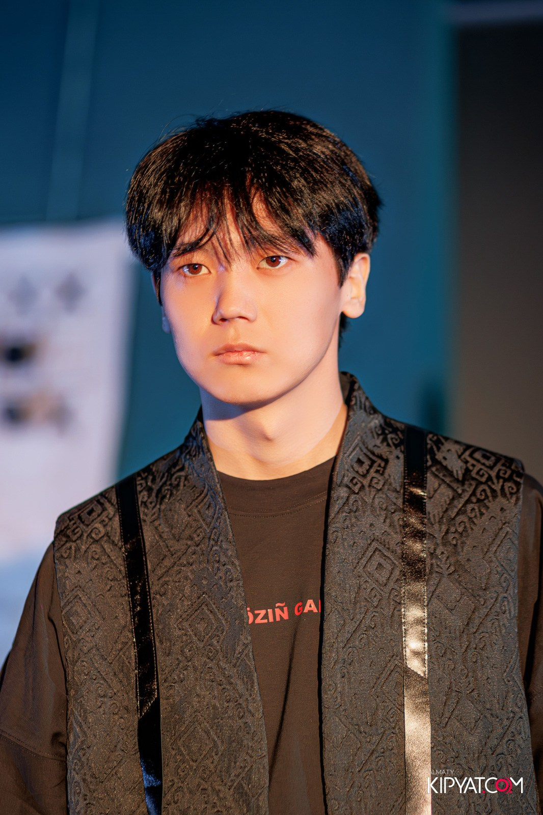 FASHION ПОКАЗ, КАЗАХСКОЙ НАЦИОНАЛЬНОЙ ОДЕЖДЫ. КИПЯТКОМ АЛМАТЫ!