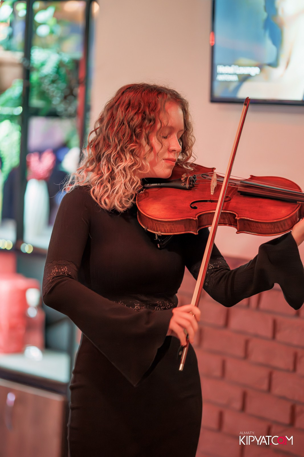 MAPACHE BAR. КИПЯТКОМ АЛМАТЫ!