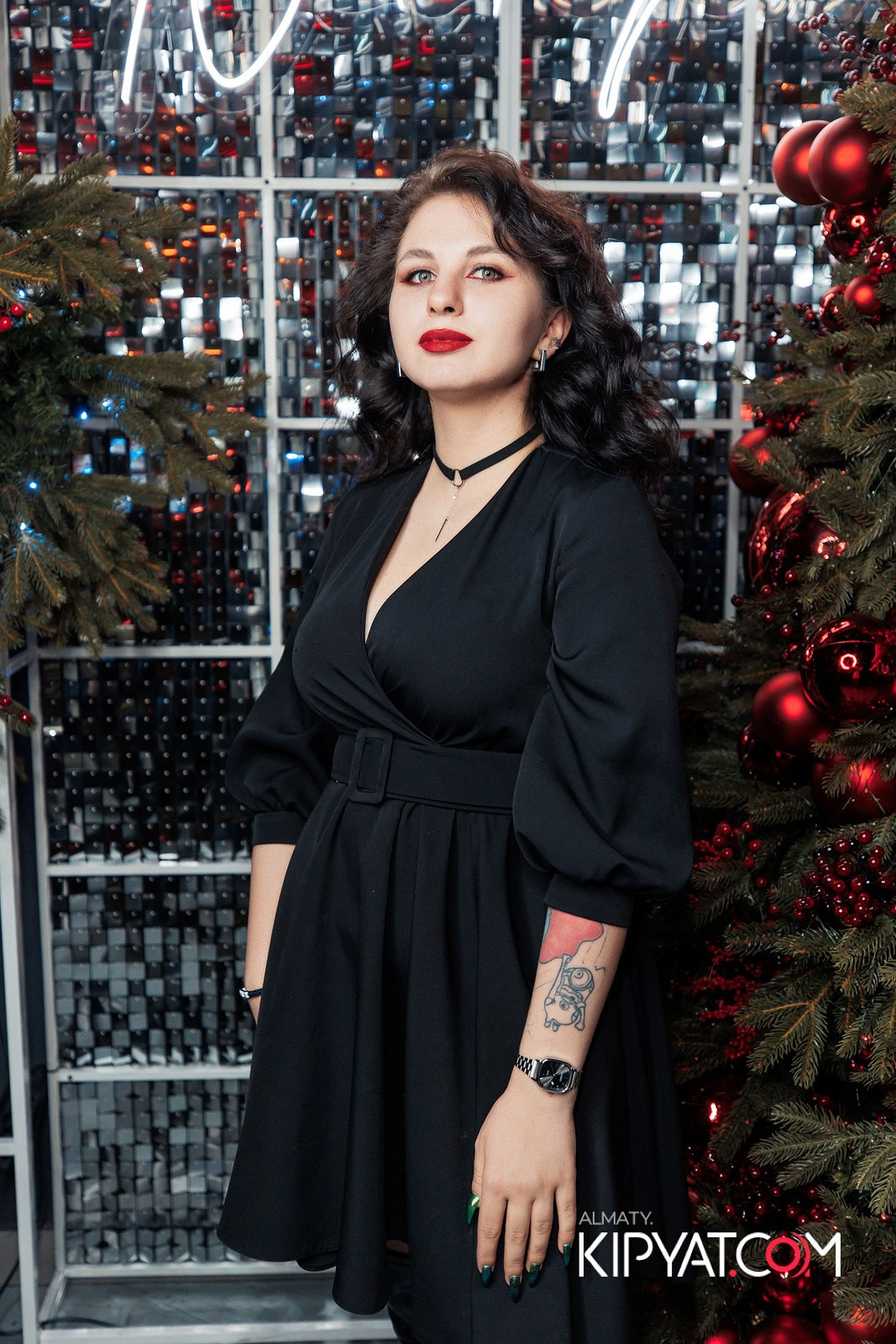 FRIENDS BAR & TERRACE. КИПЯТКОМ АЛМАТЫ!