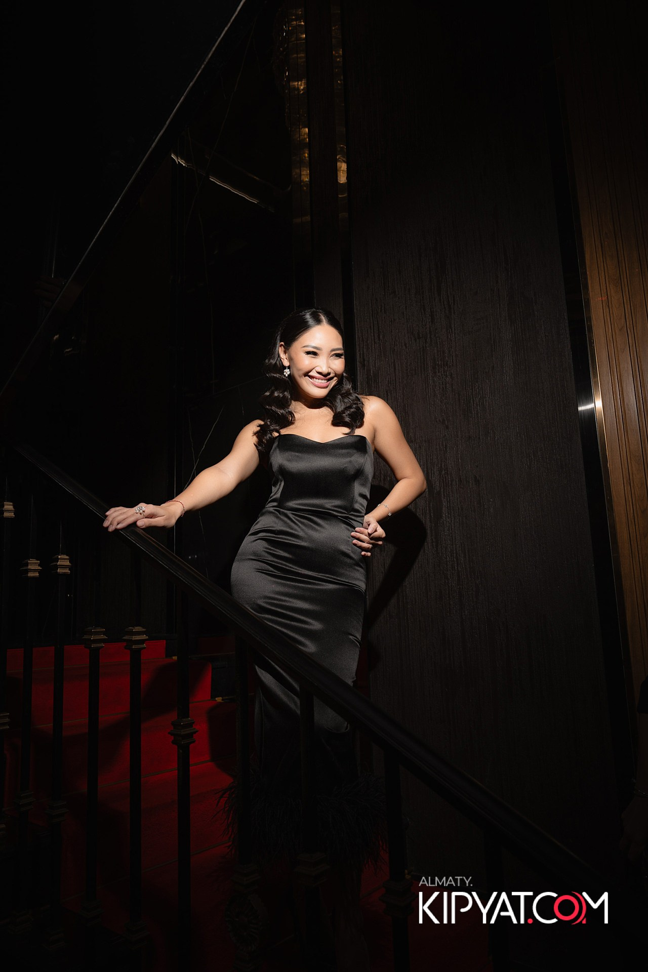 THE THEATER. КИПЯТКОМ АЛМАТЫ!