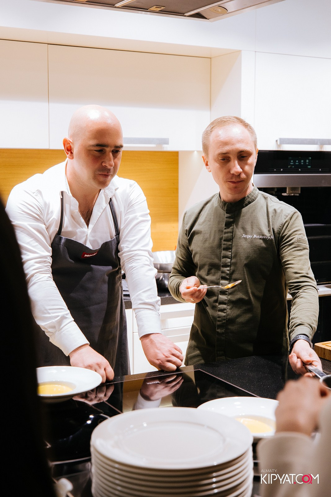 MIELE. КИПЯТКОМ АЛМАТЫ!