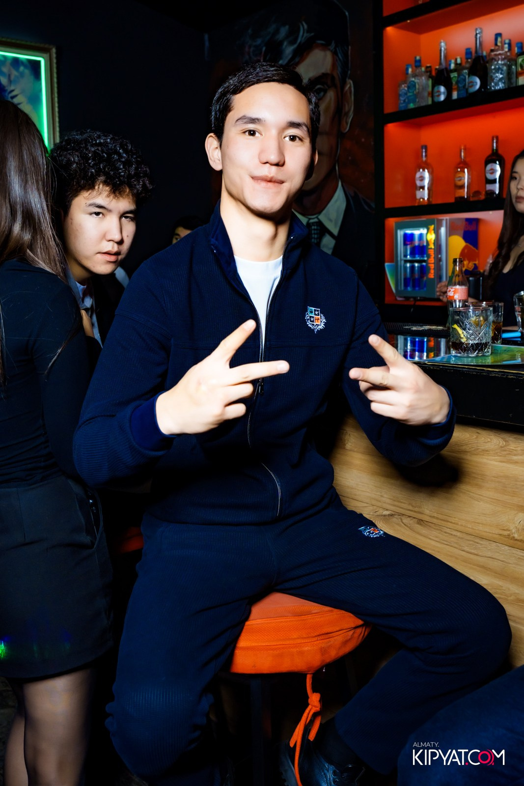 UYAT EMES BAR. КИПЯТКОМ АЛМАТЫ! Фотосъемка мероприятий в Алматы