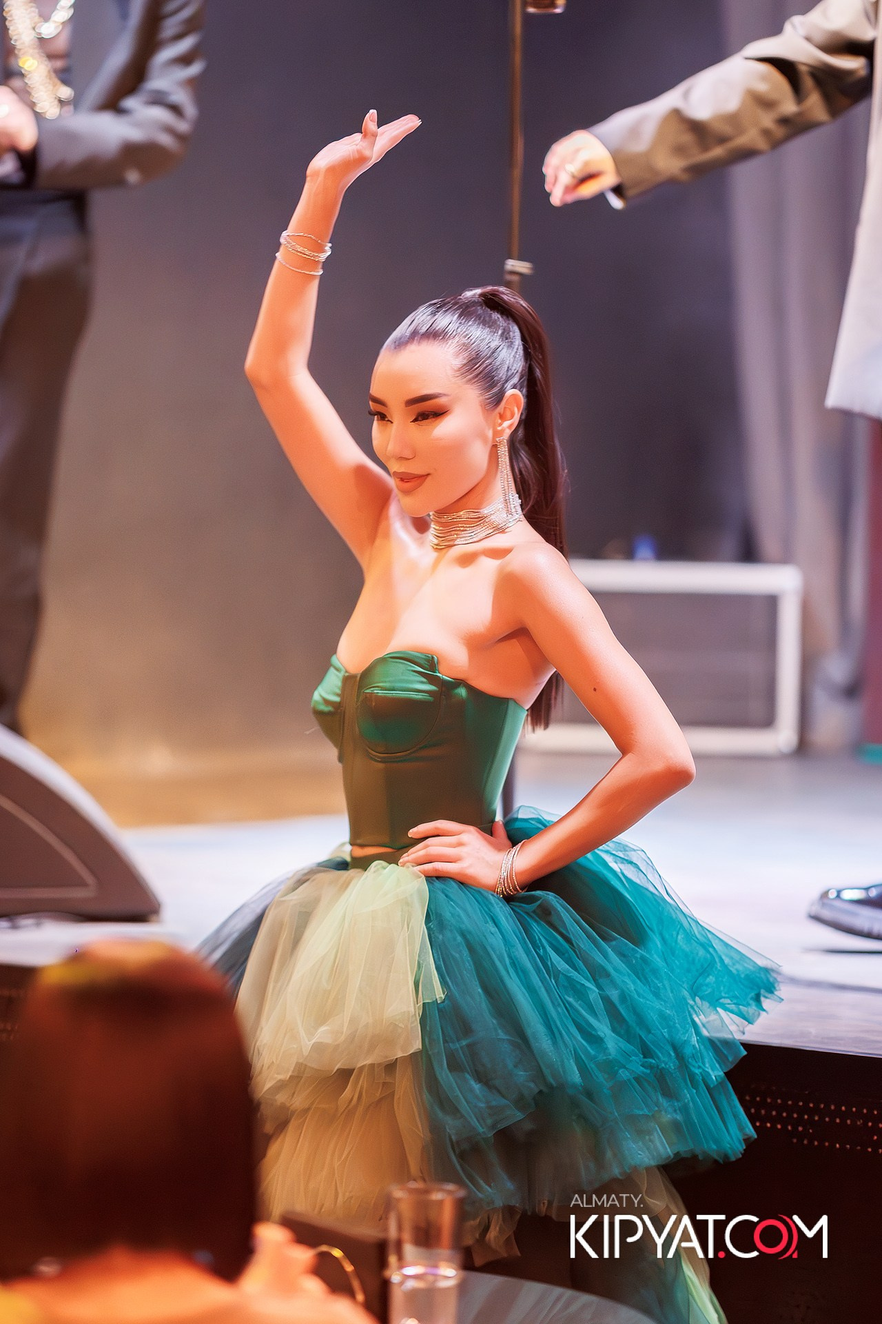 QUEEN. КИПЯТКОМ АЛМАТЫ!