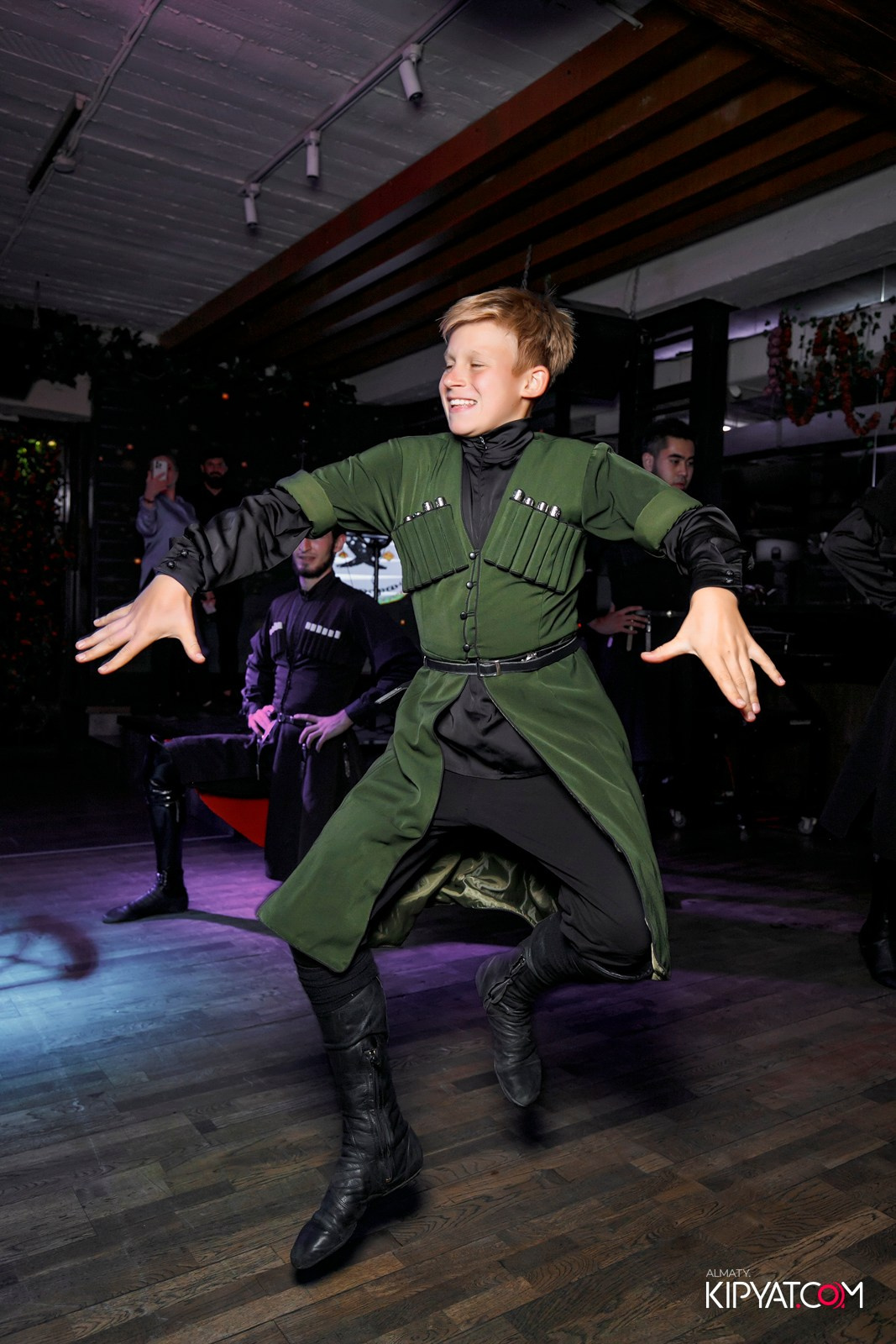 ВАХТАНГУРИ. КИПЯТКОМ АЛМАТЫ!