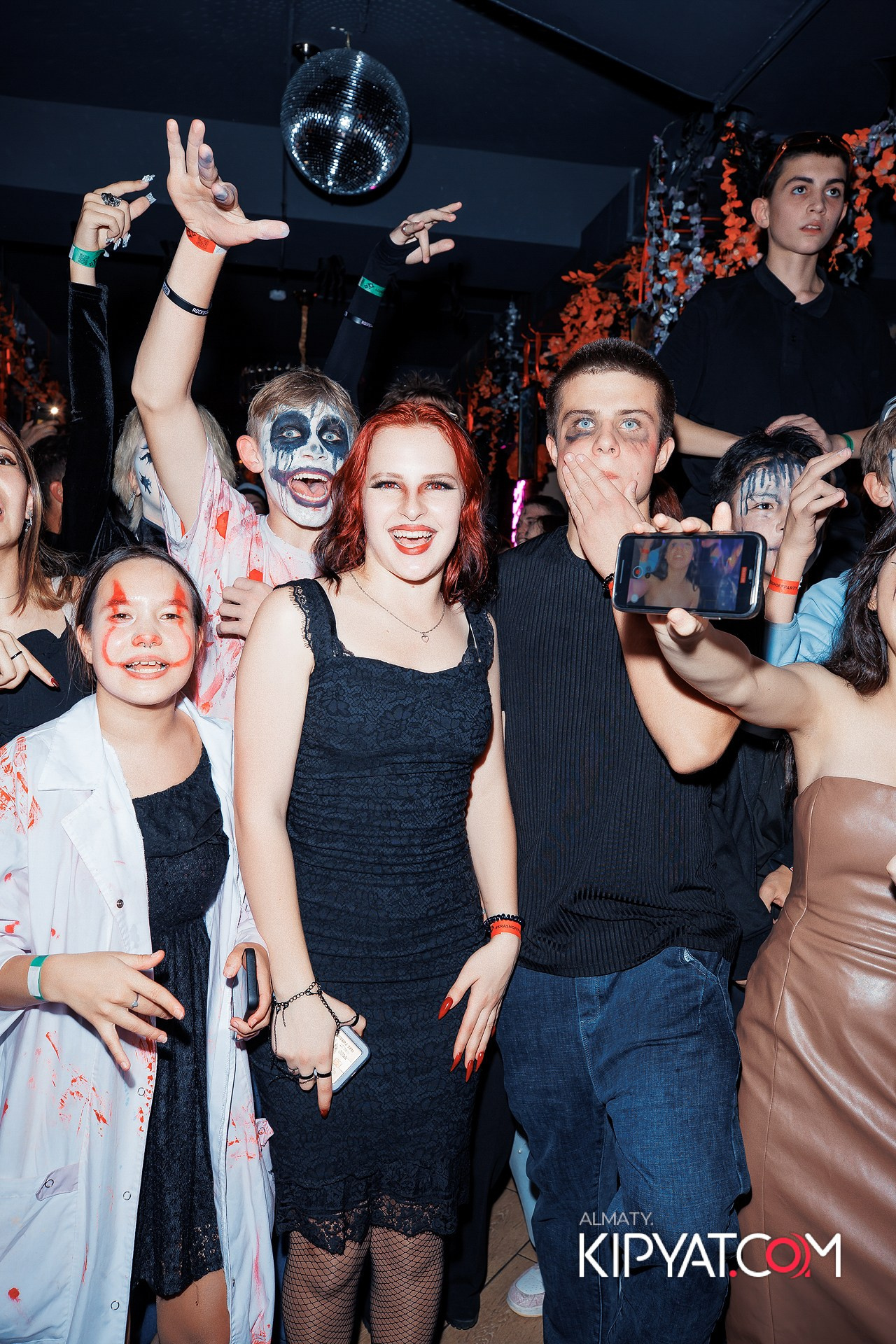 KRASNOFF PARTY ROCKY HORROR BAR. КИПЯТКОМ АЛМАТЫ!