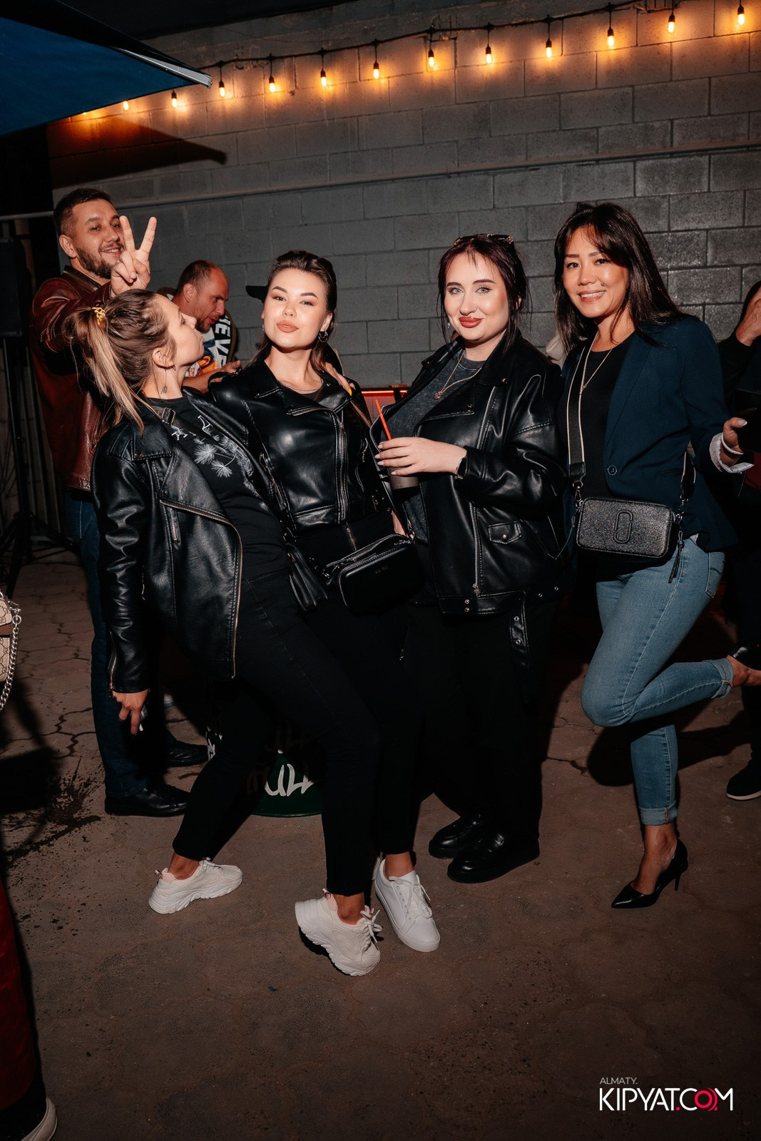 НОЧНОЙ РЕЙВ. КИПЯТКОМ АЛМАТЫ!