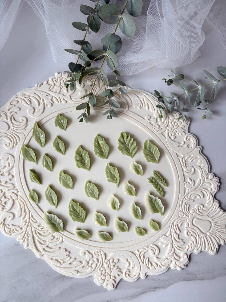 Аникина Юлия / Кремовая флористика в корейской технике