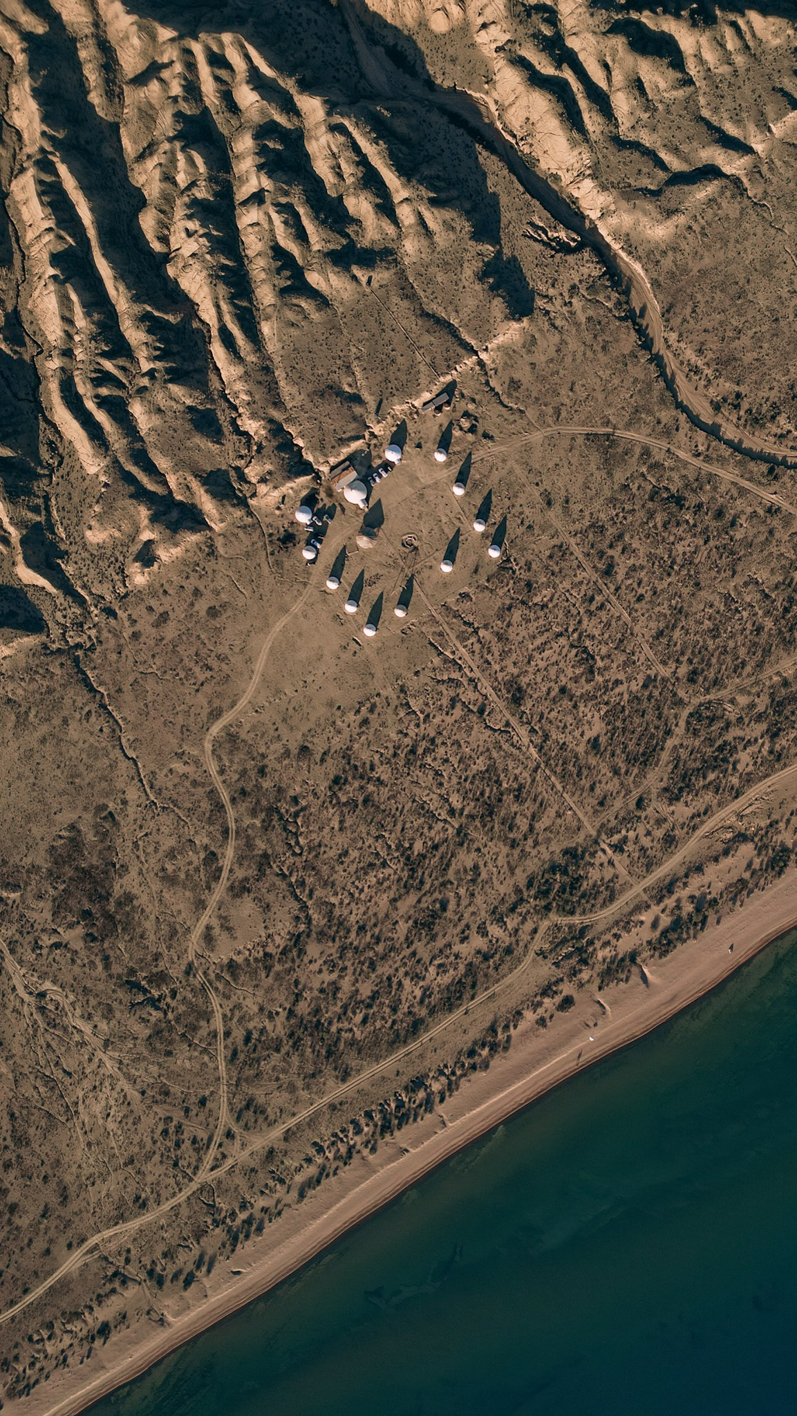 Кыргызстан. Человек с фотокамерой