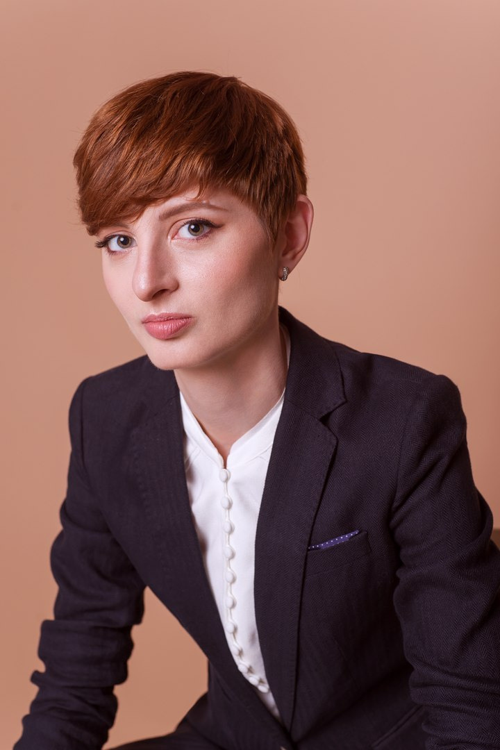 Бизнес-портреты в Москве, фотограф Даша Беседина. Портретный фотограф в Москве Даша Беседина