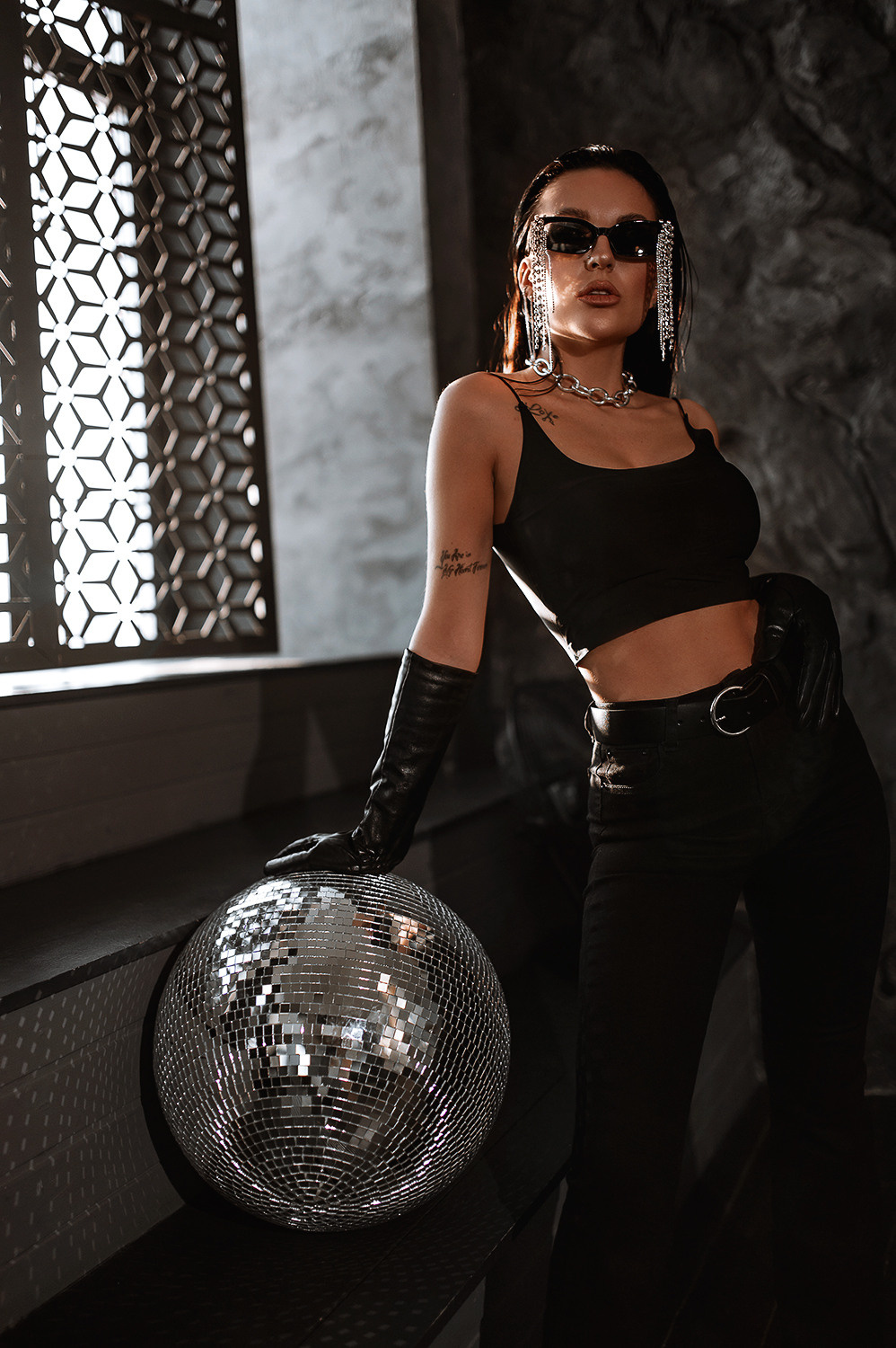 Портфолио со съемок в студиях и с фотопроектов. Женский фотограф в Москве Юлия Любченко