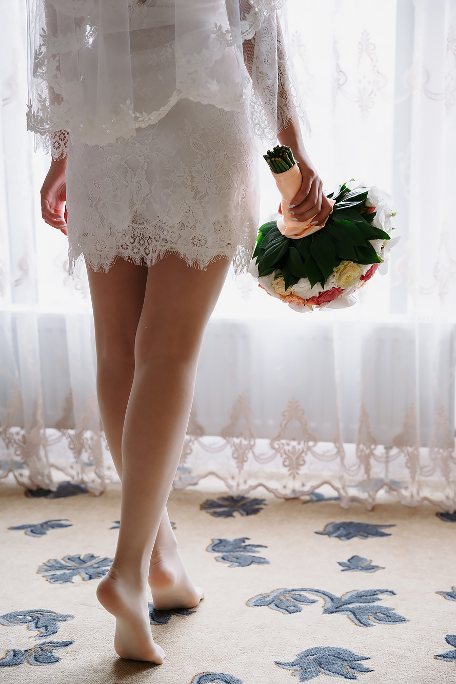 Свадебная серия фотографий в Ботаническом парке. Свадебный фотограф Краснодар, Сочи, Геленджик, Анапа, Ростов