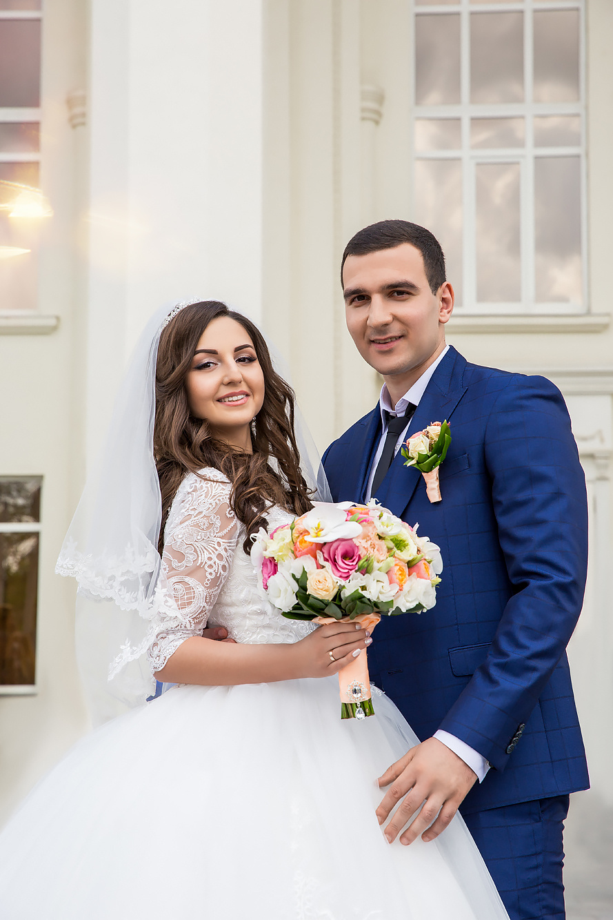 Свадебная серия фотографий в Ботаническом парке. Свадебный фотограф Краснодар, Сочи, Геленджик, Анапа, Ростов