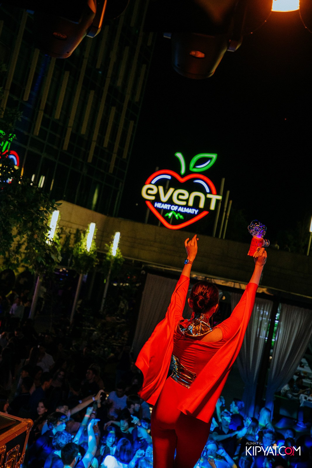 EVENT BAR. КИПЯТКОМ АЛМАТЫ!