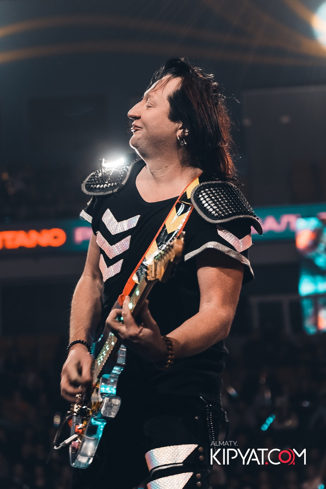 CELO RETRO FEST. КИПЯТКОМ АЛМАТЫ!