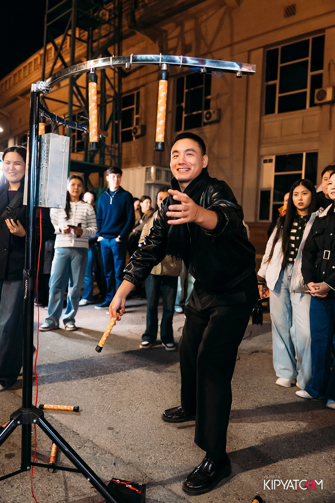 КОНЦЕРТ МИРАСА ЖУГУНУСОВА НА ЦЕНТРАЛЬНОМ СТАДИОНЕ. КИПЯТКОМ АЛМАТЫ!