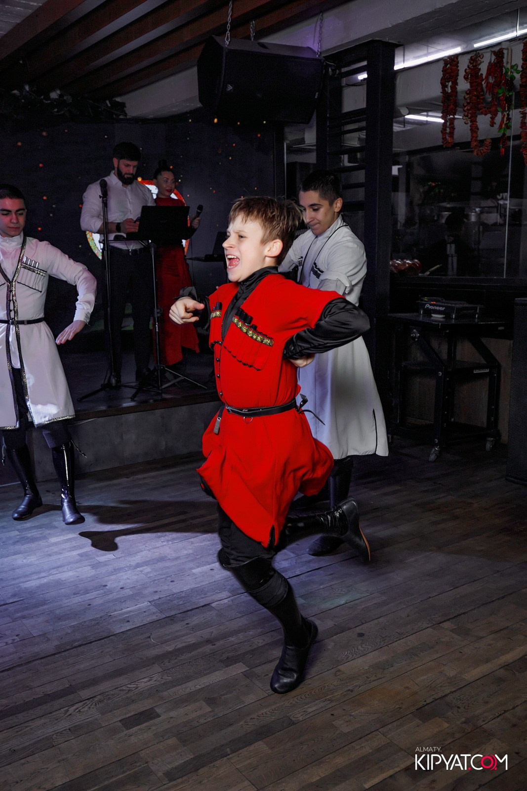 ВАХТАНГУРИ. КИПЯТКОМ АЛМАТЫ! Фотосъемка мероприятий в Алматы