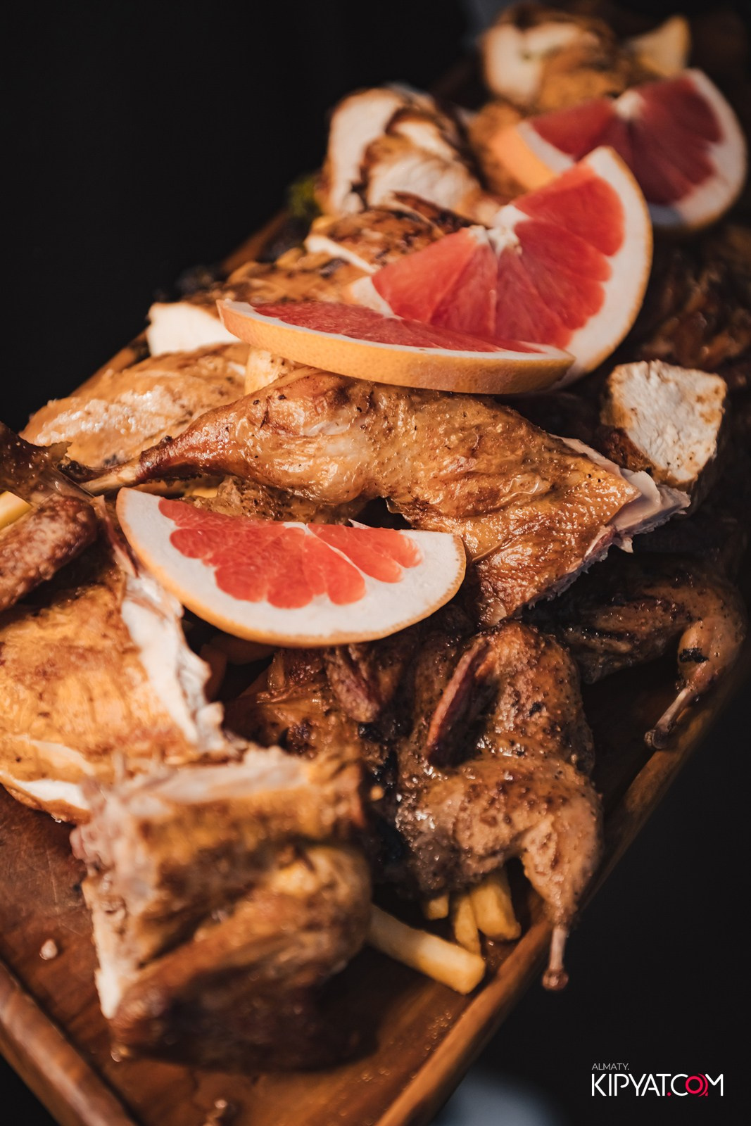 УХО И МЕДВЕДЬ НА ГАГАРИНА. КИПЯТКОМ АЛМАТЫ!