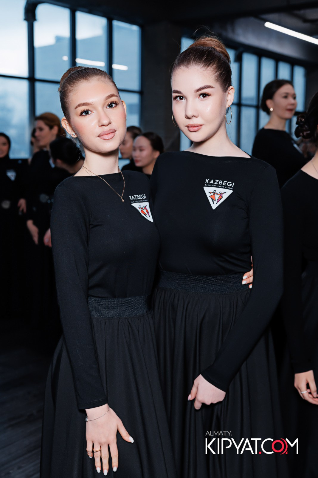 BLOCKBUSTER ТАНЦЕВАЛЬНАЯ АКАДЕМИЯ. КИПЯТКОМ АЛМАТЫ!