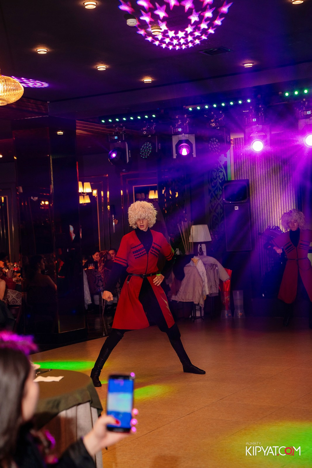 РЕСТОРАН ВЕСЕЛИДЗЕ НА АБАЯ. КИПЯТКОМ АЛМАТЫ!