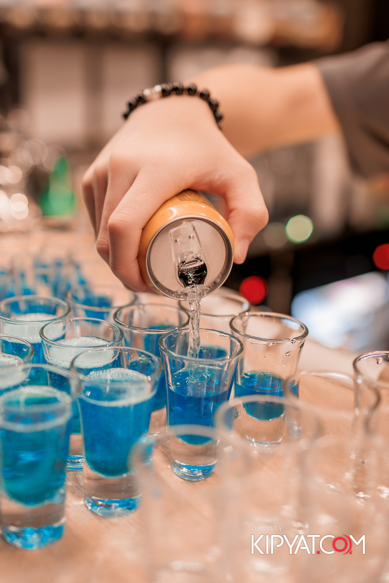 ШАШЛЫКОФФ. КИПЯТКОМ АЛМАТЫ!