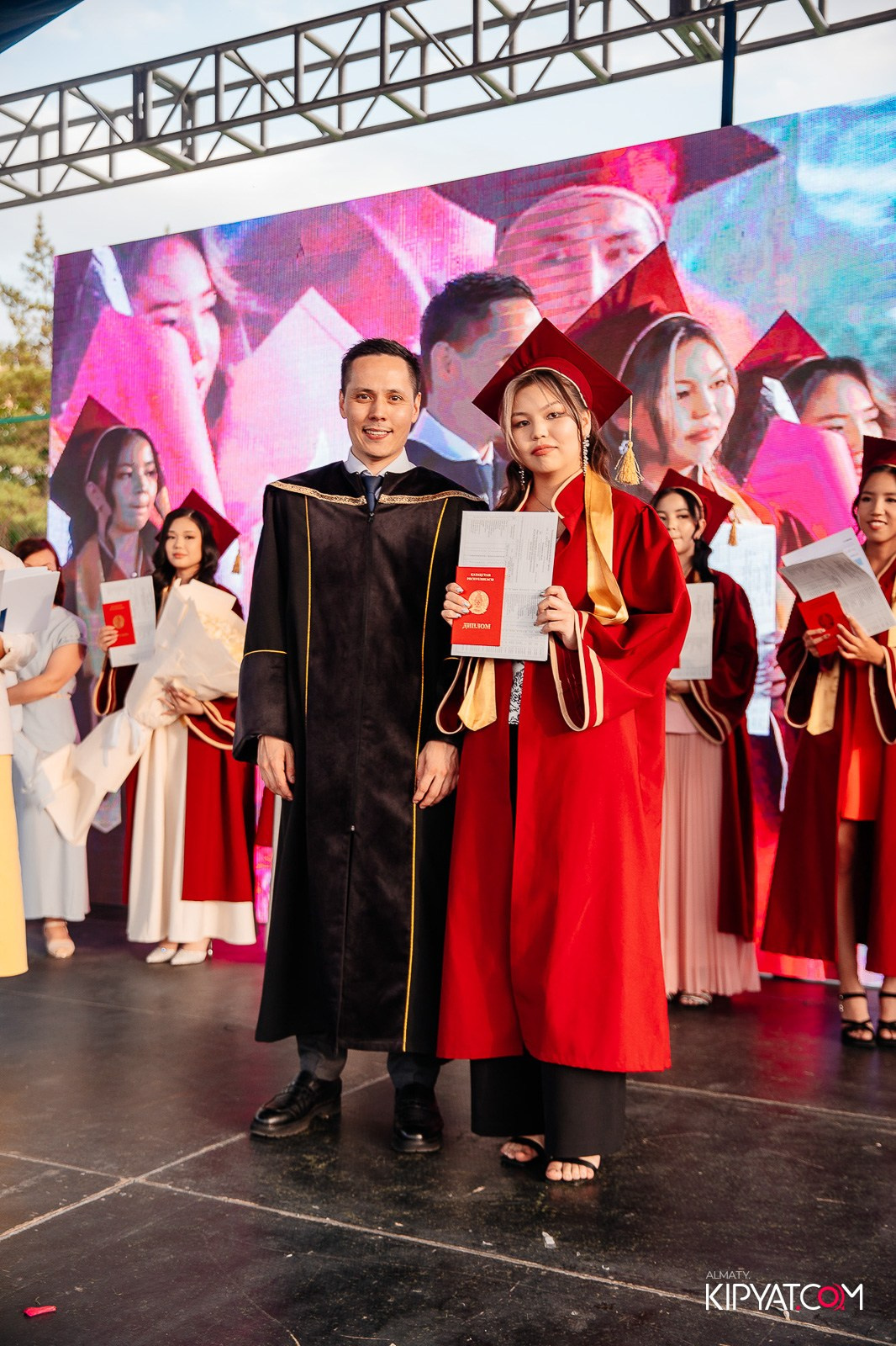 ВРУЧЕНИЕ ДИПЛОМОВ — НАРХОЗ КОЛЛЕДЖ. Part 4. КИПЯТКОМ АЛМАТЫ!