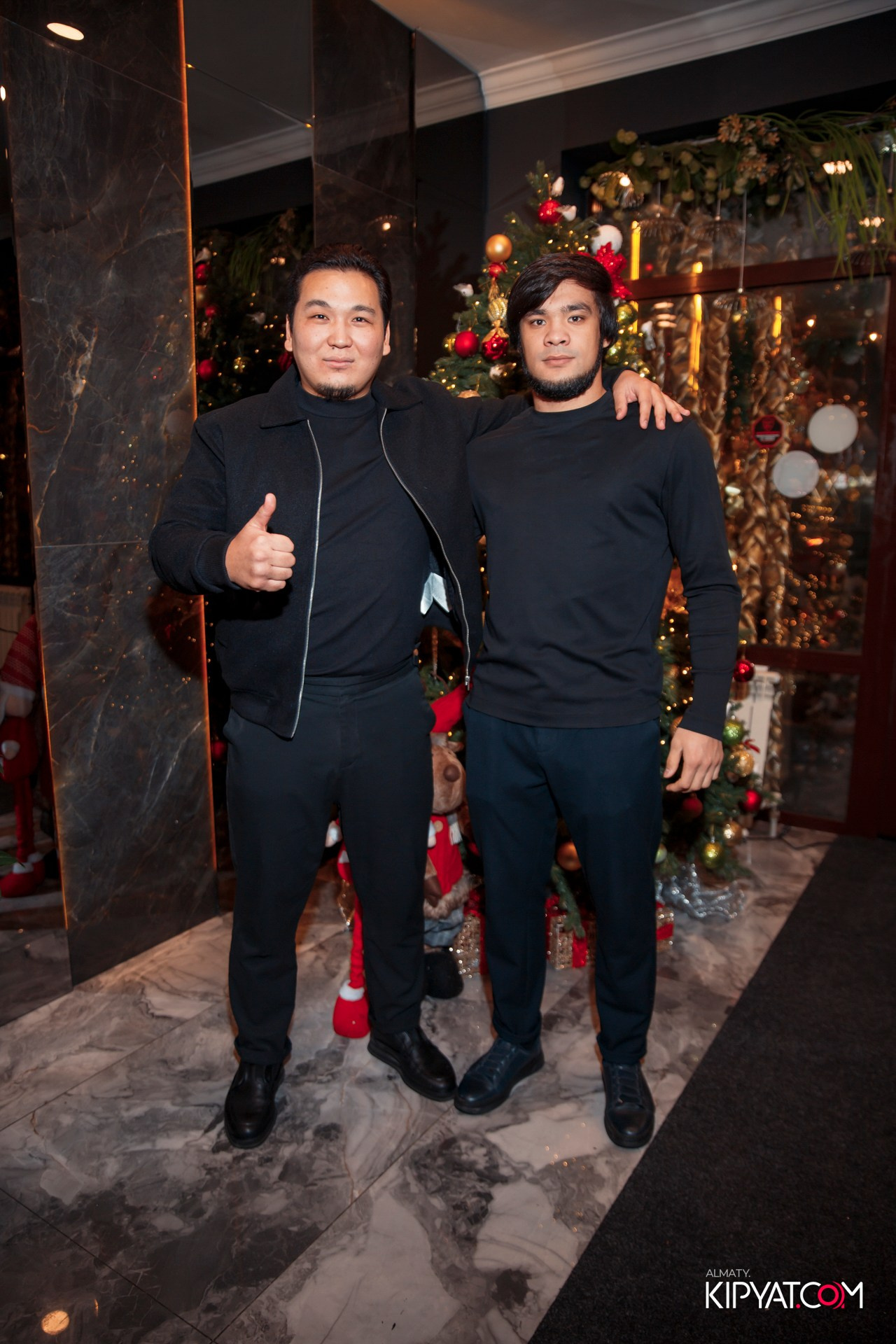 БАР ПОНАЕХАЛИ НА ДОСТЫК. КИПЯТКОМ АЛМАТЫ! Фотосъемка мероприятий в Алматы