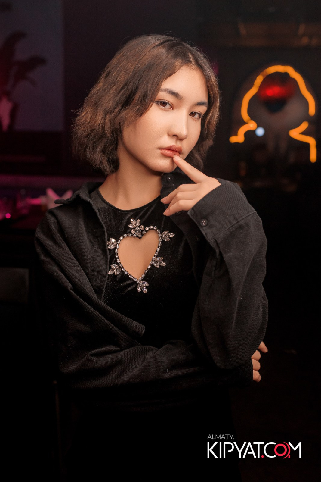 SANTA BARBARA — ПИТ ДЖЕЙСОН (ГР. ПРЕМЬЕР-МИНИСТР) И ИЛЬЯ ЗУДИН (ГР. ДИНАМИТ) НА ПРЕДНОВОГОДНЕЙ ВЕЧЕРИНКЕ. КИПЯТКОМ АЛМАТЫ!