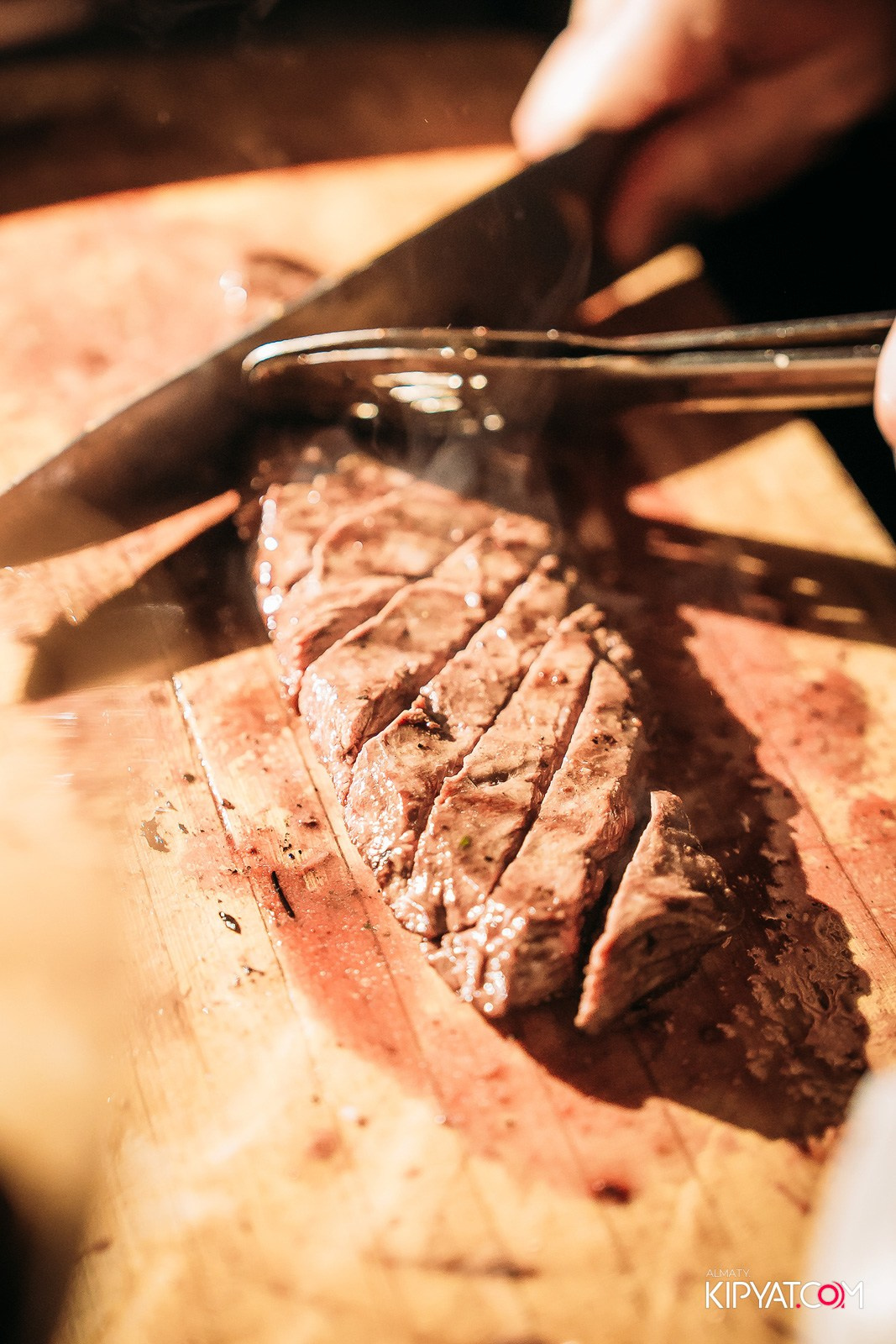 ДЕНЬ РОЖДЕНИЯ CAFE MAIN — 1 ГОД. КИПЯТКОМ АЛМАТЫ!