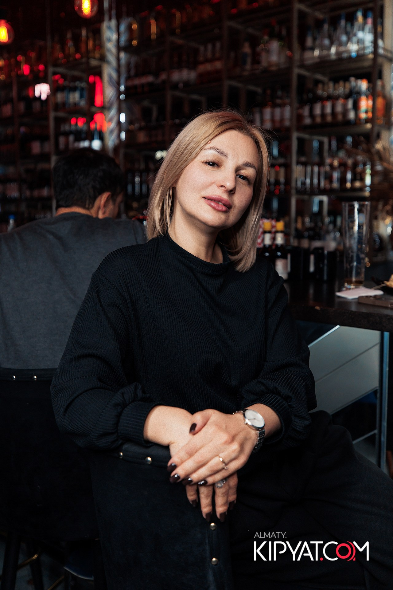 FRIENDS BAR & TERRACE. КИПЯТКОМ АЛМАТЫ!