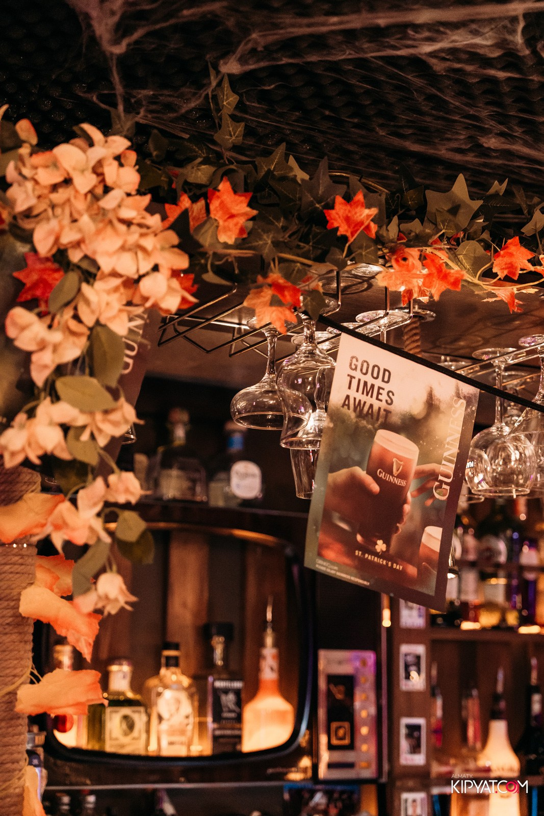 VICTORY PUB. КИПЯТКОМ АЛМАТЫ!