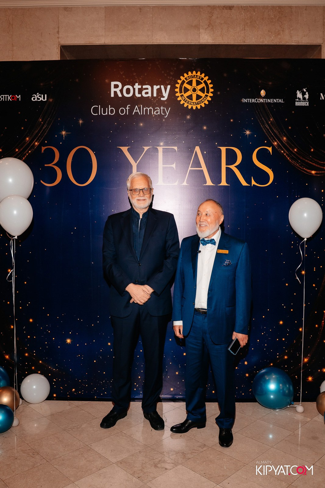 БЛАГОТВОРИТЕЛЬНЫЙ УЖИН В ЧЕСТЬ 30-ЛЕТИЯ ROTARY CLUB OF ALMATY. КИПЯТКОМ АЛМАТЫ!