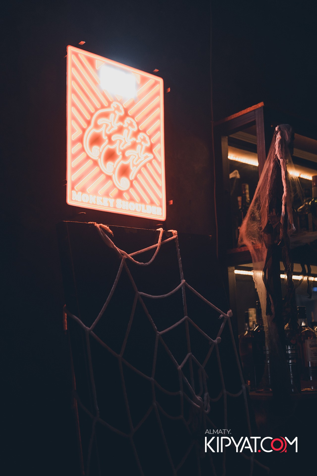 ROTANA GRILL LOUNGE. КИПЯТКОМ АЛМАТЫ!