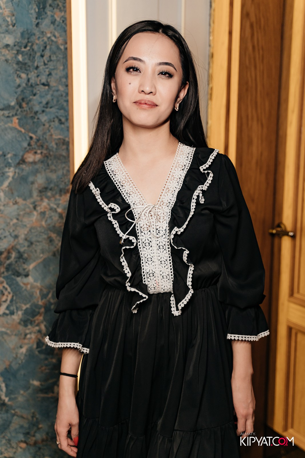 SPACE LOUNGE BAR. КИПЯТКОМ АЛМАТЫ!