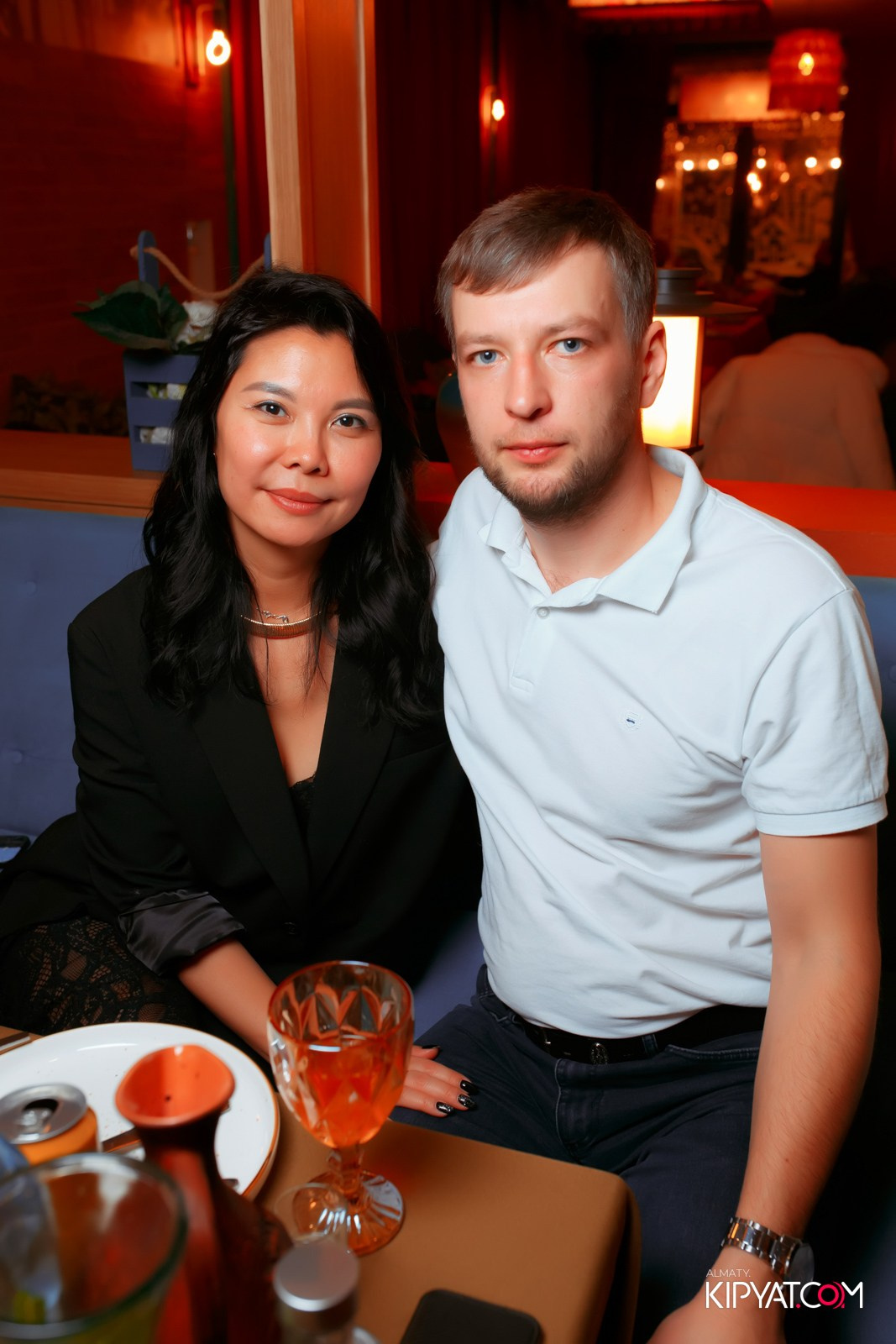 ГРУЗИНСКИЙ ДВОР НА КАБАНБАЙ БАТЫРА. КИПЯТКОМ АЛМАТЫ!