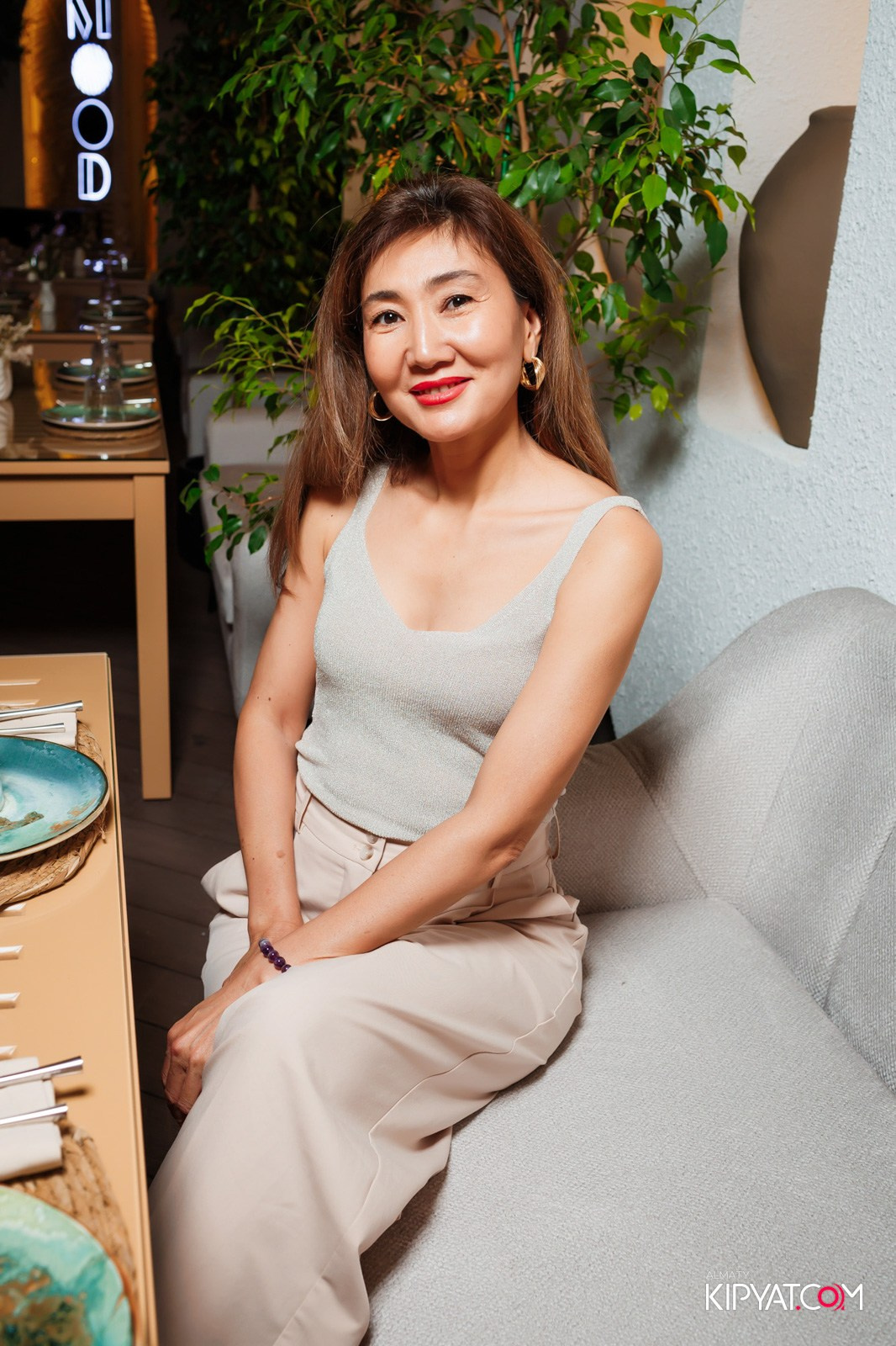 MOOD KARAOKE & TERRACE. КИПЯТКОМ АЛМАТЫ!