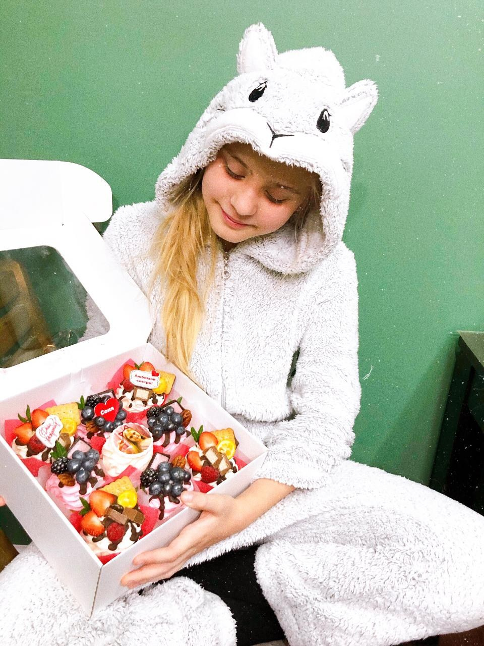 Отзывы. Katyasugarsugar капкейки, зефир, торты Москва