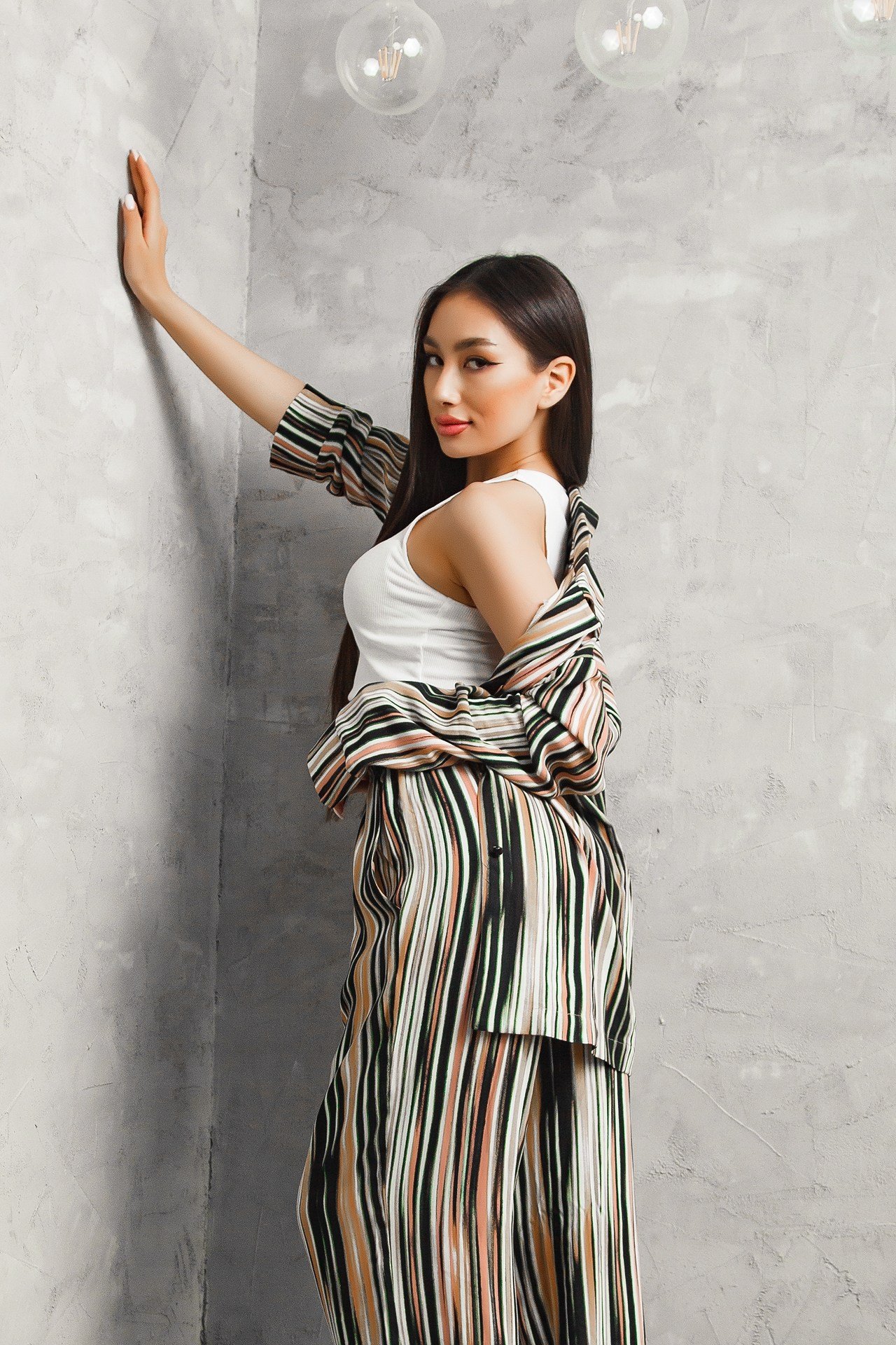 Реклама женской одежды. Натан Супервайзер по Продакшену