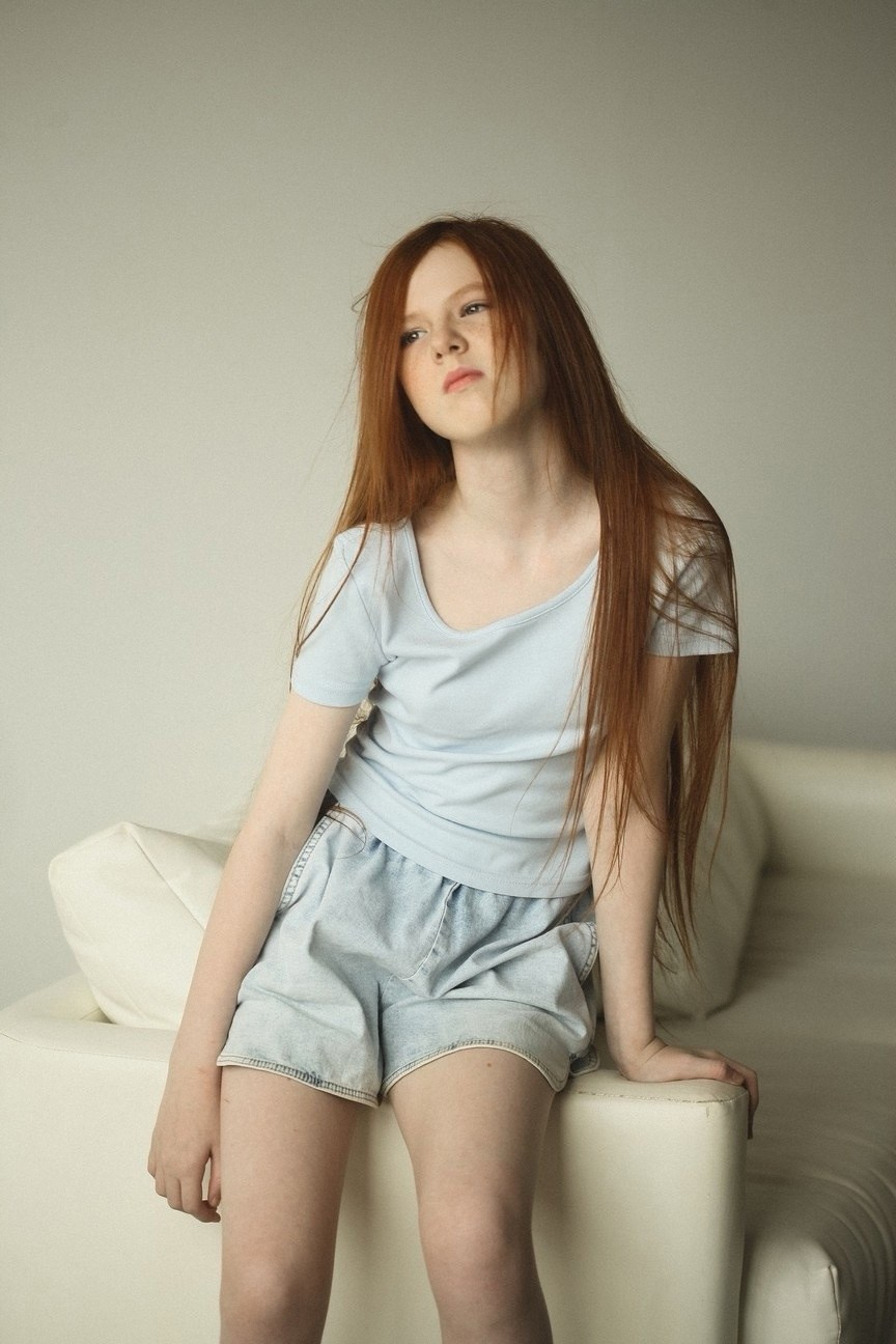 Алиса Д 144 см 11 лет. Модельное агентство Queen's models| Екатеринбург Челябинск Первоуральск