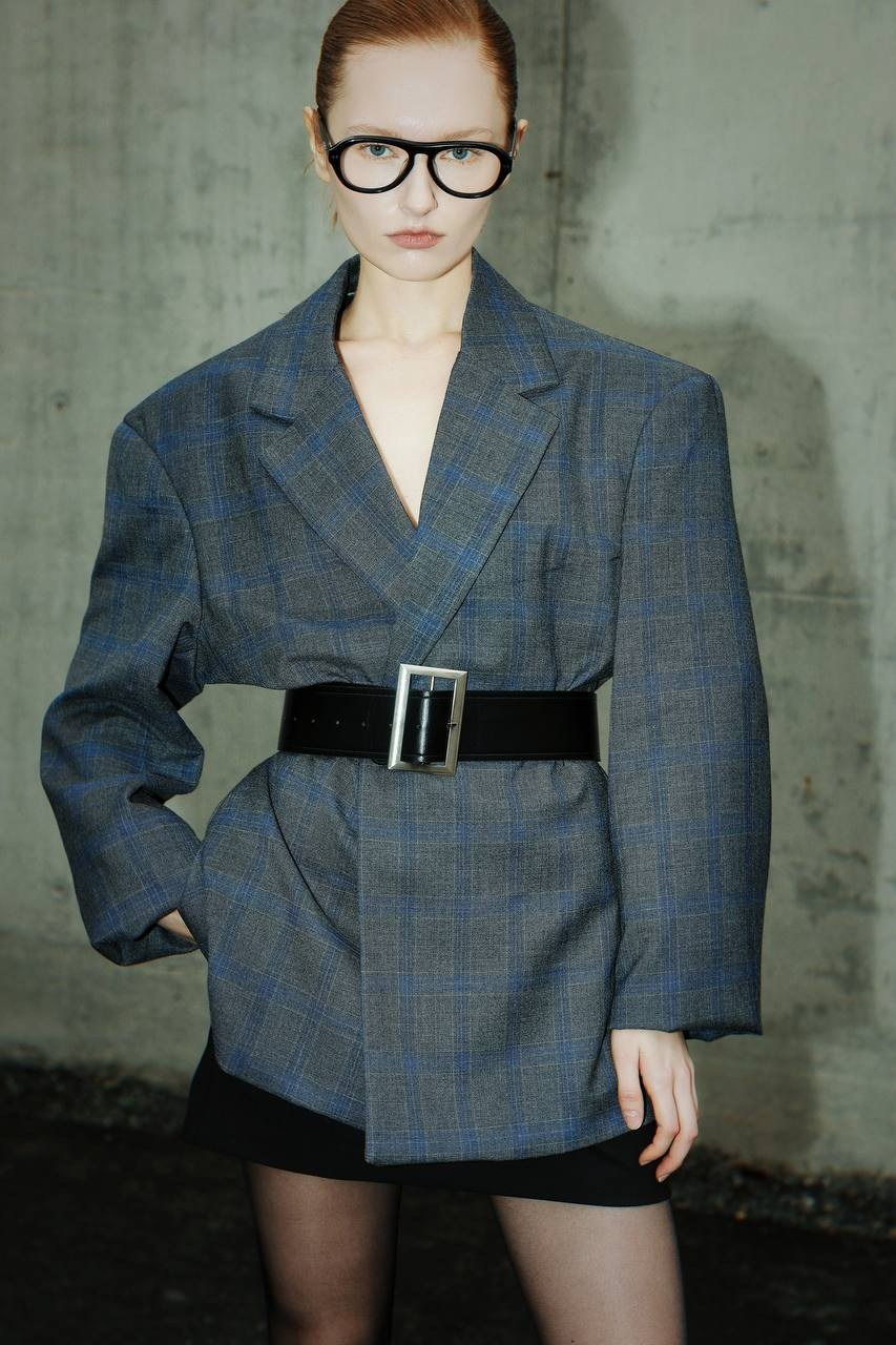 Viki. Axis model management