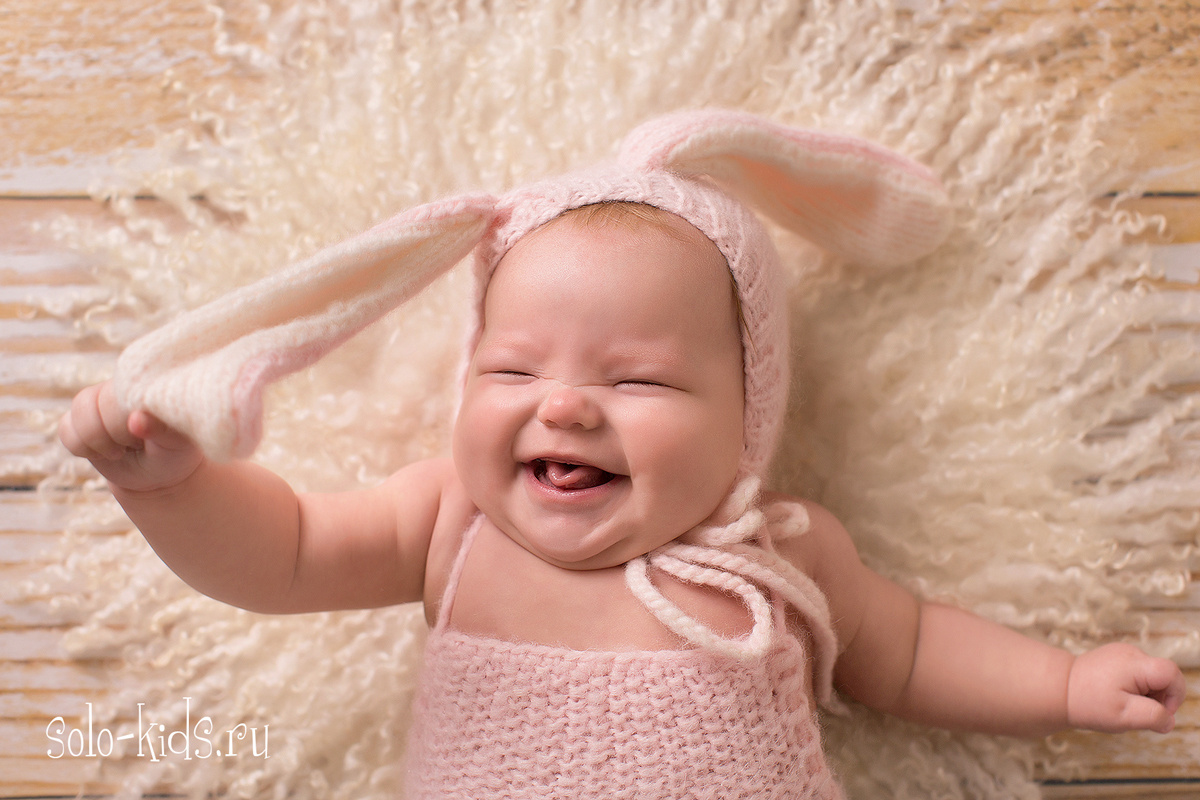 Фотографии малышей первого года жизни. Фотограф новорожденных в Екатеринбурге Анастасия Быдзина