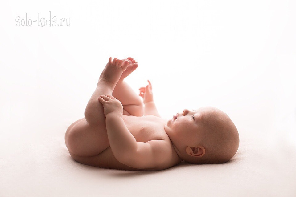 Фотографии малышей первого года жизни. Фотограф новорожденных в Екатеринбурге Анастасия Быдзина