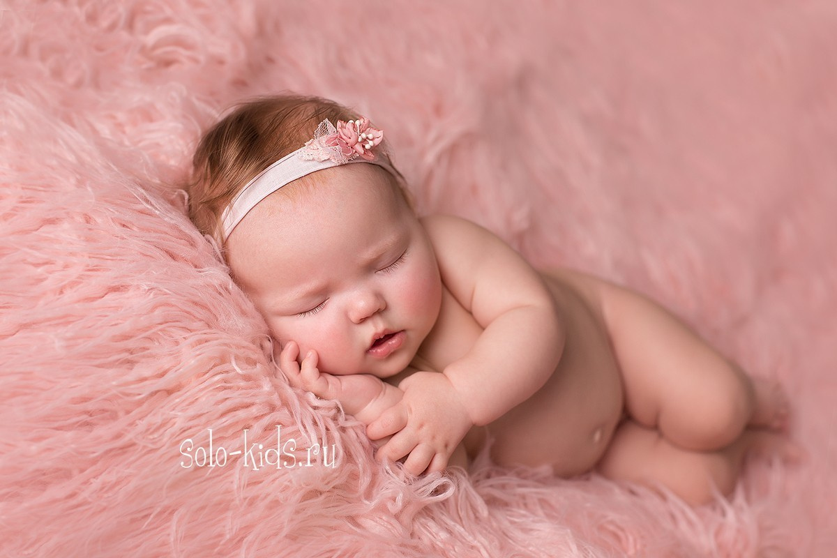 Фотографии малышей первого года жизни. Фотограф новорожденных в Екатеринбурге Анастасия Быдзина