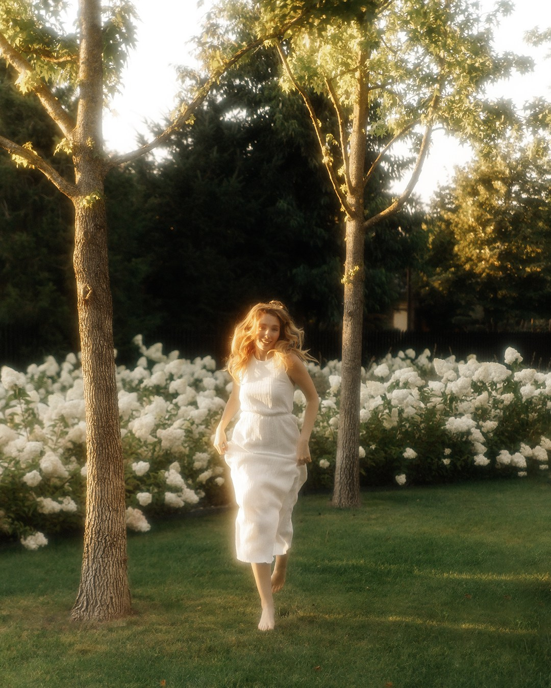 Катя и гортензии. Свадебный фотограф Краснодар Марина Зверева