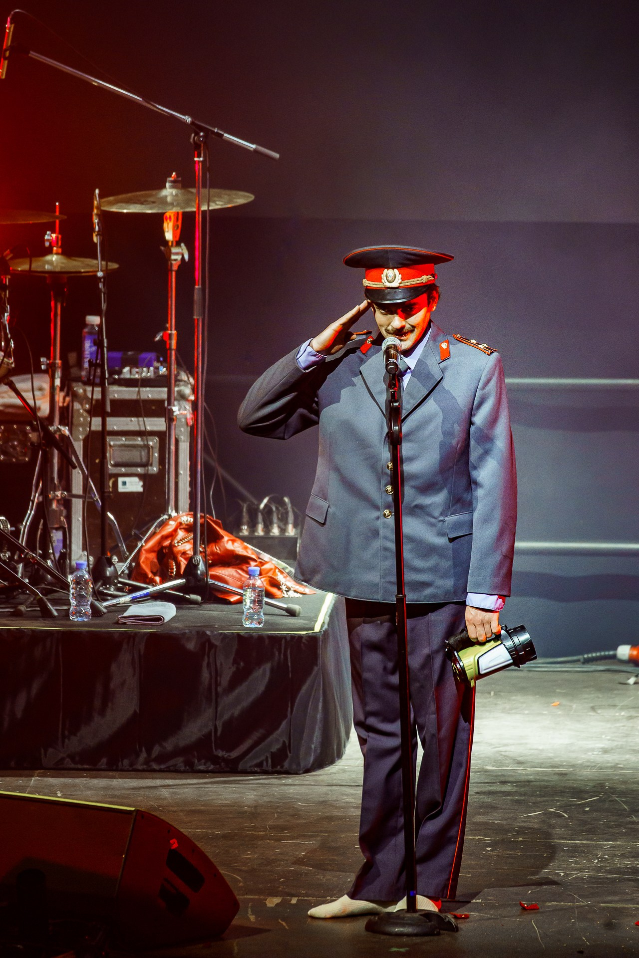 Багровый Фантомас для RockWeek. Концертный и портретный фотограф Москва и Санкт-Петербург