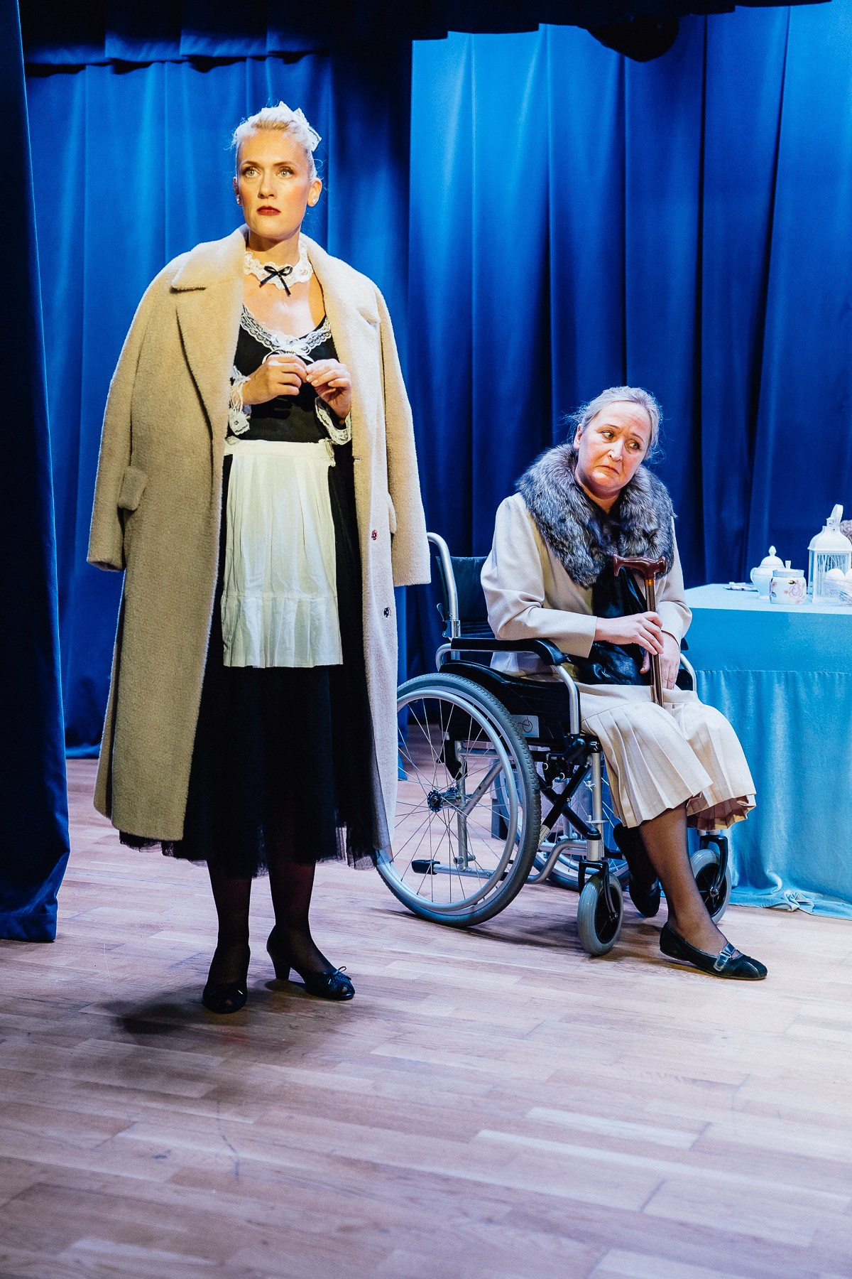 Театр Дом 8 Любящих женщин. Главная