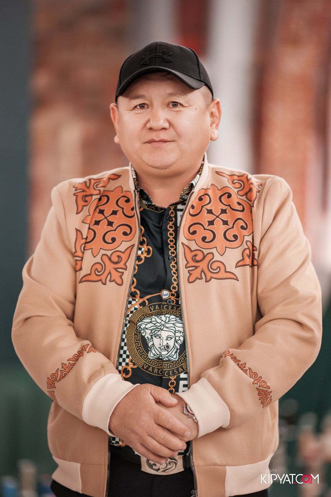 FASHION ПОКАЗ, КАЗАХСКОЙ НАЦИОНАЛЬНОЙ ОДЕЖДЫ. КИПЯТКОМ АЛМАТЫ!