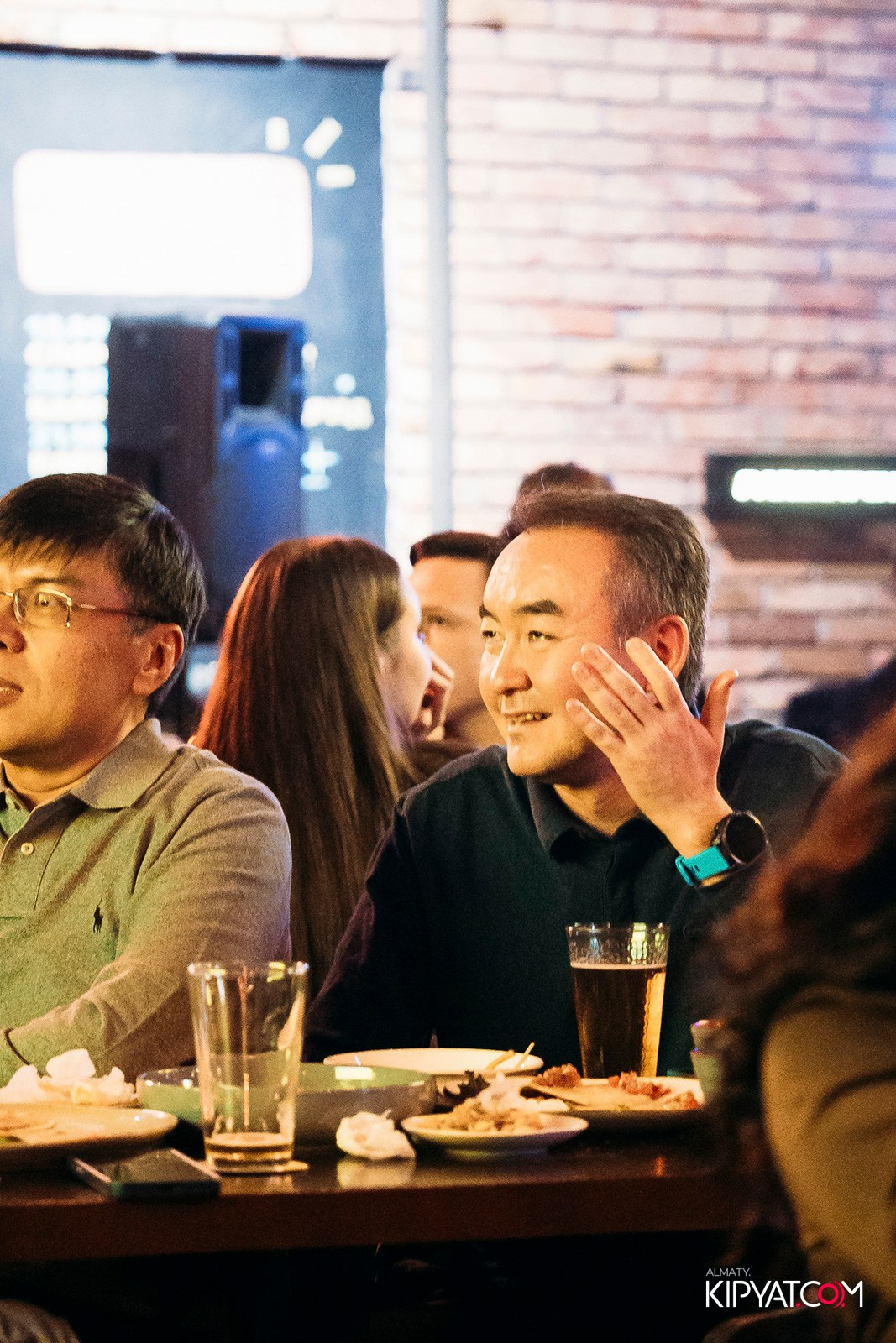 HARVEY'S PUB. КИПЯТКОМ АЛМАТЫ!