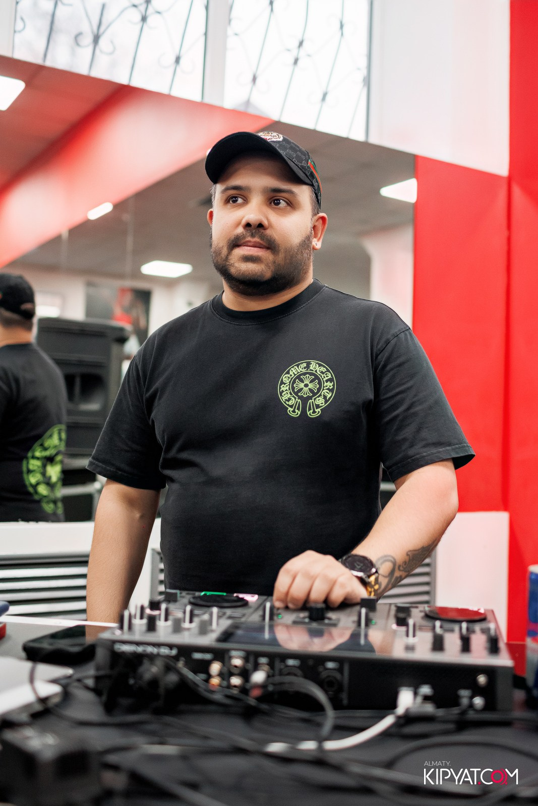 ДЕНЬ РОЖДЕНИЯ ФИТНЕС КЛУБА MIND OF BODY — НАМ 8 ЛЕТ. КИПЯТКОМ АЛМАТЫ!